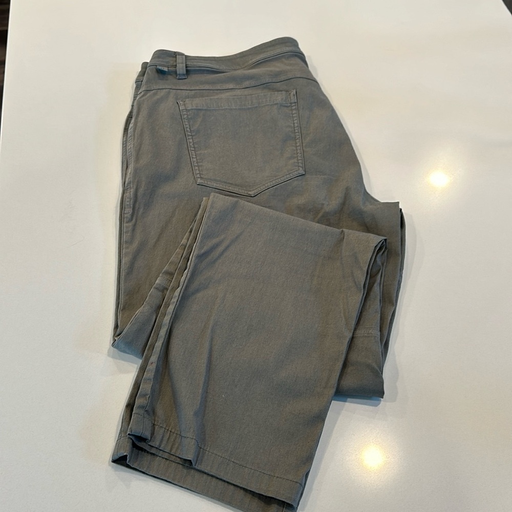 Lululemon Men’s ABC Pants - Slim Fit | size 36 | Sage